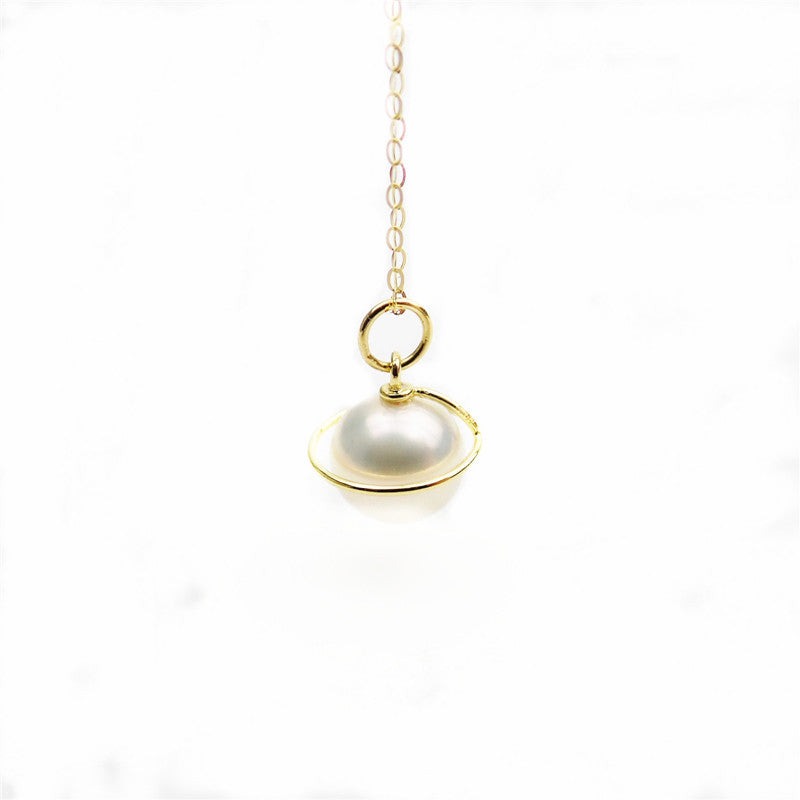 Women's Gold-plated Saturn Pearl Simple Elegant Three-dimensional Necklaces
