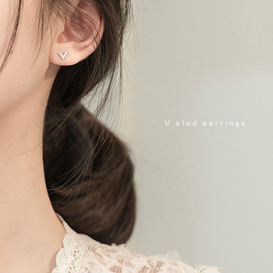 Sterling Sier V-shaped Beaded Fashionable Simple Earrings