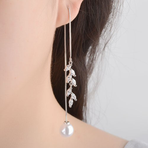 Simple Horse Eye Zircon Dance Eardrop Temperamental Earrings