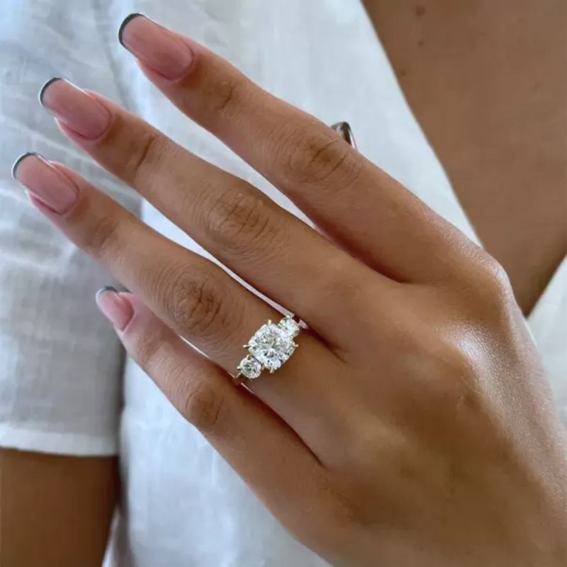 9Ct Cushion Cut White Sapphire Engagement Ring-Miusejewelry