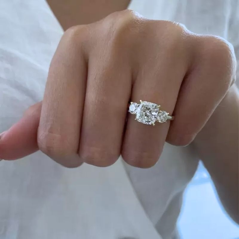 9Ct Cushion Cut White Sapphire Engagement Ring-Miusejewelry