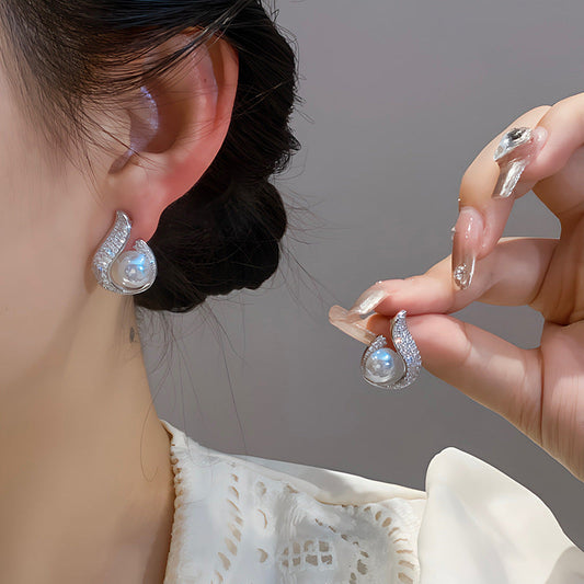 Women's Affordable Luxury Style Full Diamond Water Drop Earrings