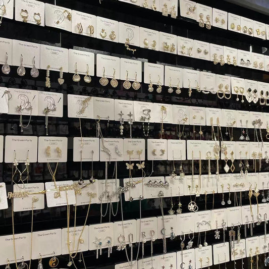 Tail Goods Stall Inventory Processing Night Earrings