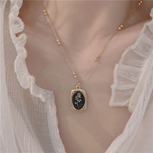 Mirror Rose Sweater Chain Graceful Titanium Necklaces