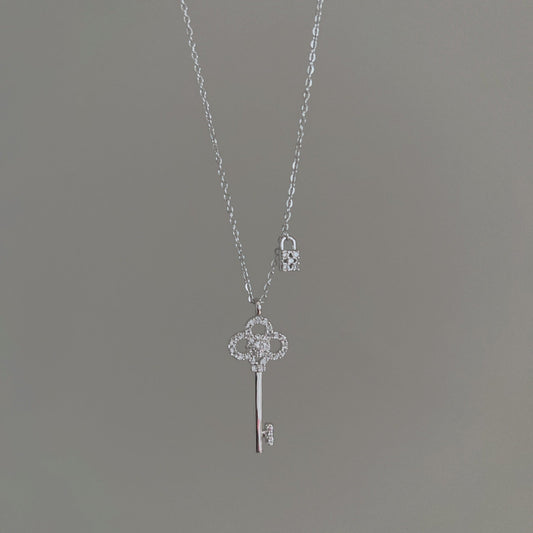 Women's Luxury Temperament High-grade For Niche Design Necklaces