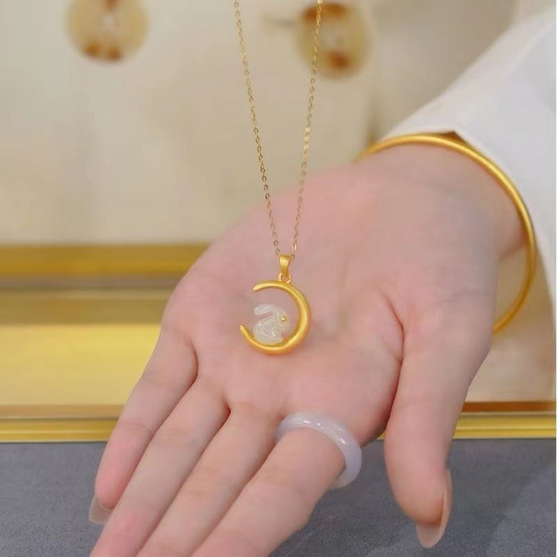 Female Light Luxury Minority Design Sense Moon Necklaces