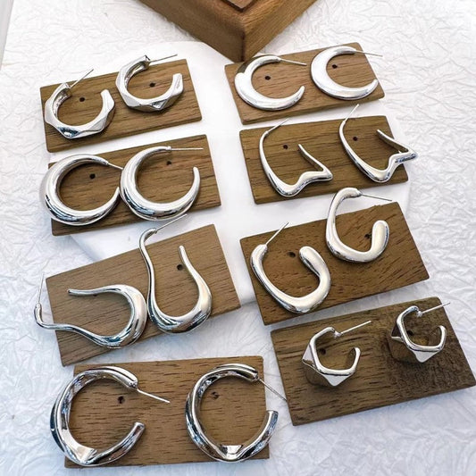 Light Luxury Sense Minority Design Cold Earrings