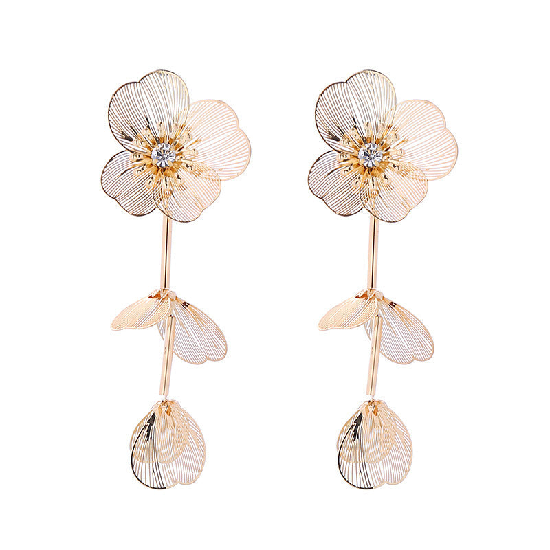 Women's Patch Light Luxury Long Metal Flower Earrings
