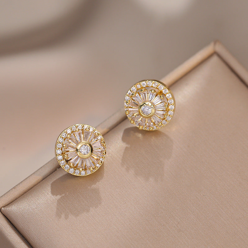 Women's Good Luck Comes Temperament Wild High-grade Necklaces