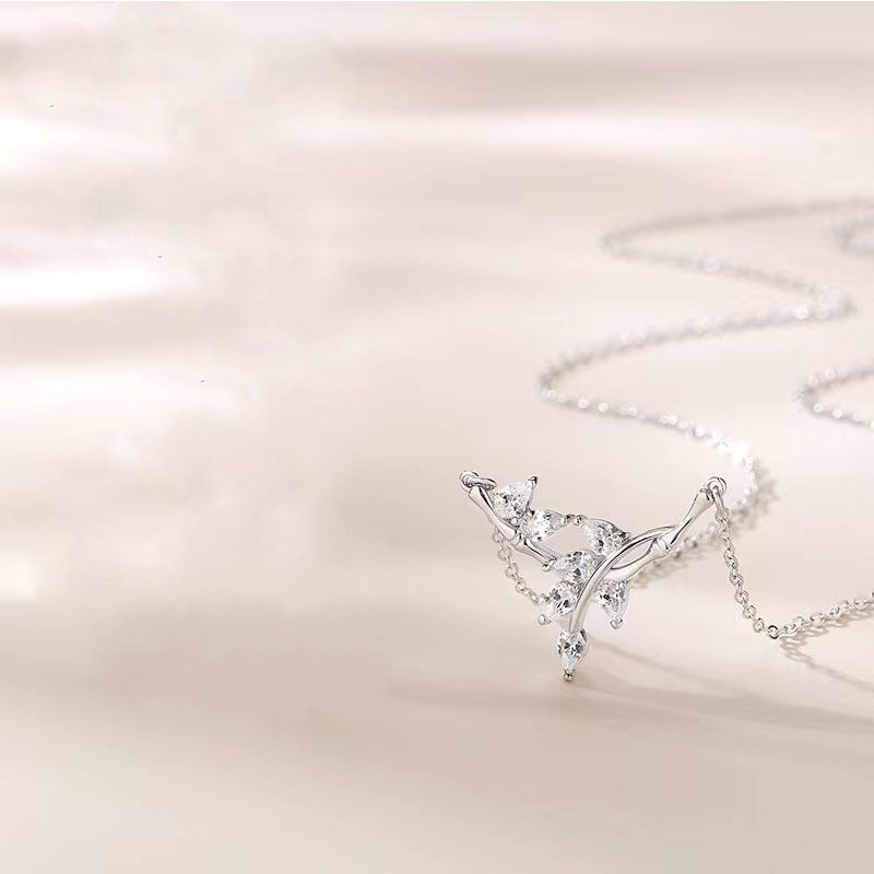 Women's & Men's Couple And One Pair Light Luxury Necklaces