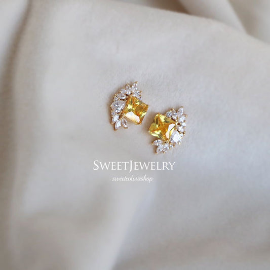 Women's Sier Gold-plated Gentle French Style Retro Earrings