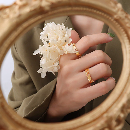 Design Open Hollow Honeycomb Shape Titanium Steel Rings