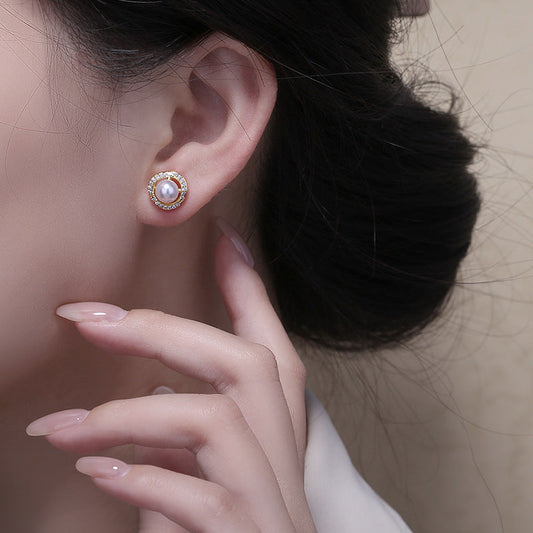 Women's High-grade Simple Temperament Winding Pearl Korean Earrings