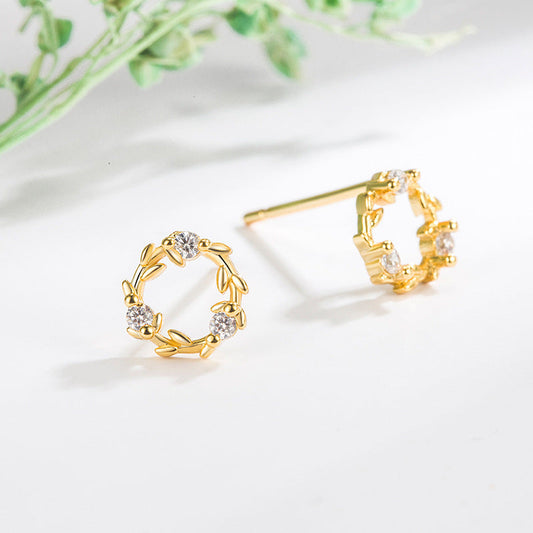 Women's Garland Ear Exquisite High-grade Sense Design Trendy Sleeping No Rings