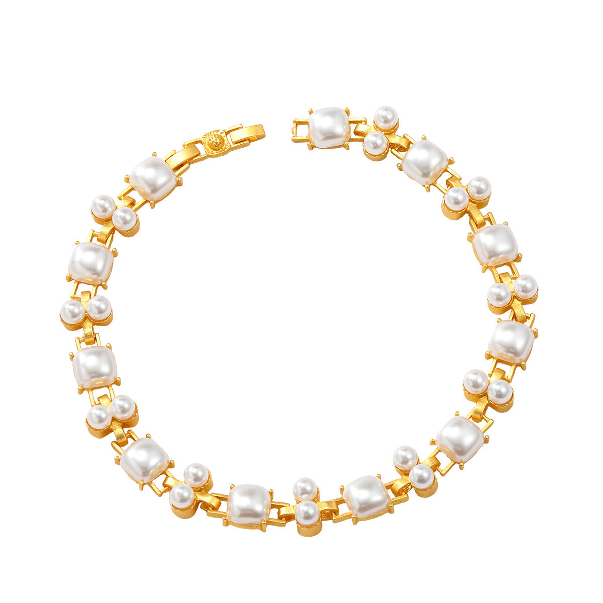 Women's Alloy Pearl-studded And Set Trendy Grace Necklaces