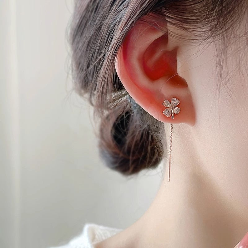 Women's Sier Clover Fashionable Ear Design High Rings