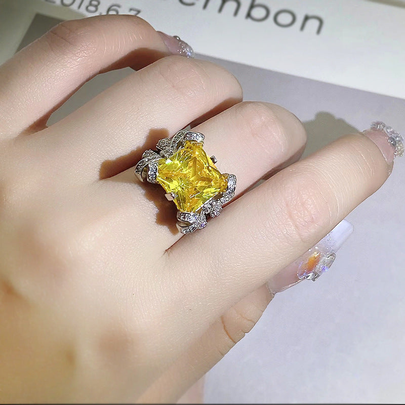 Luxury Diamond Yellow Princess Square Ice Flower Rings