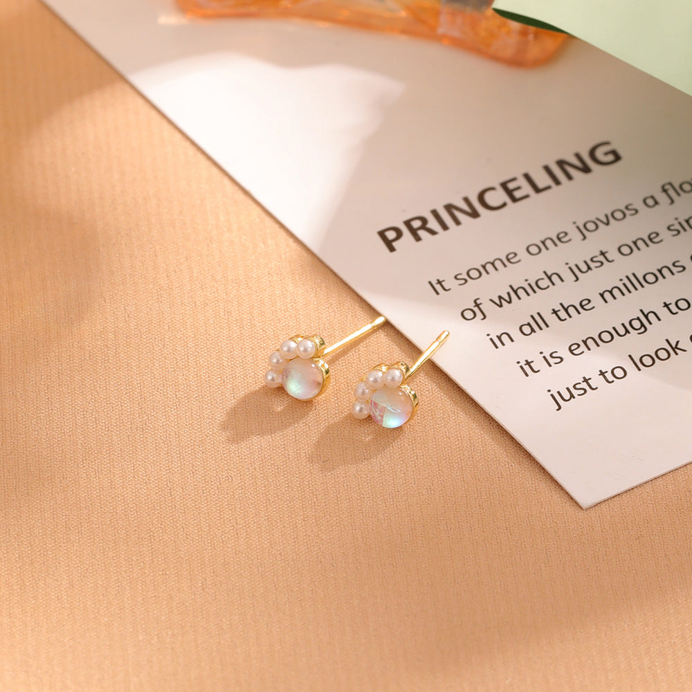 Women's Elegant Pearl High Sense Love Heart Earrings