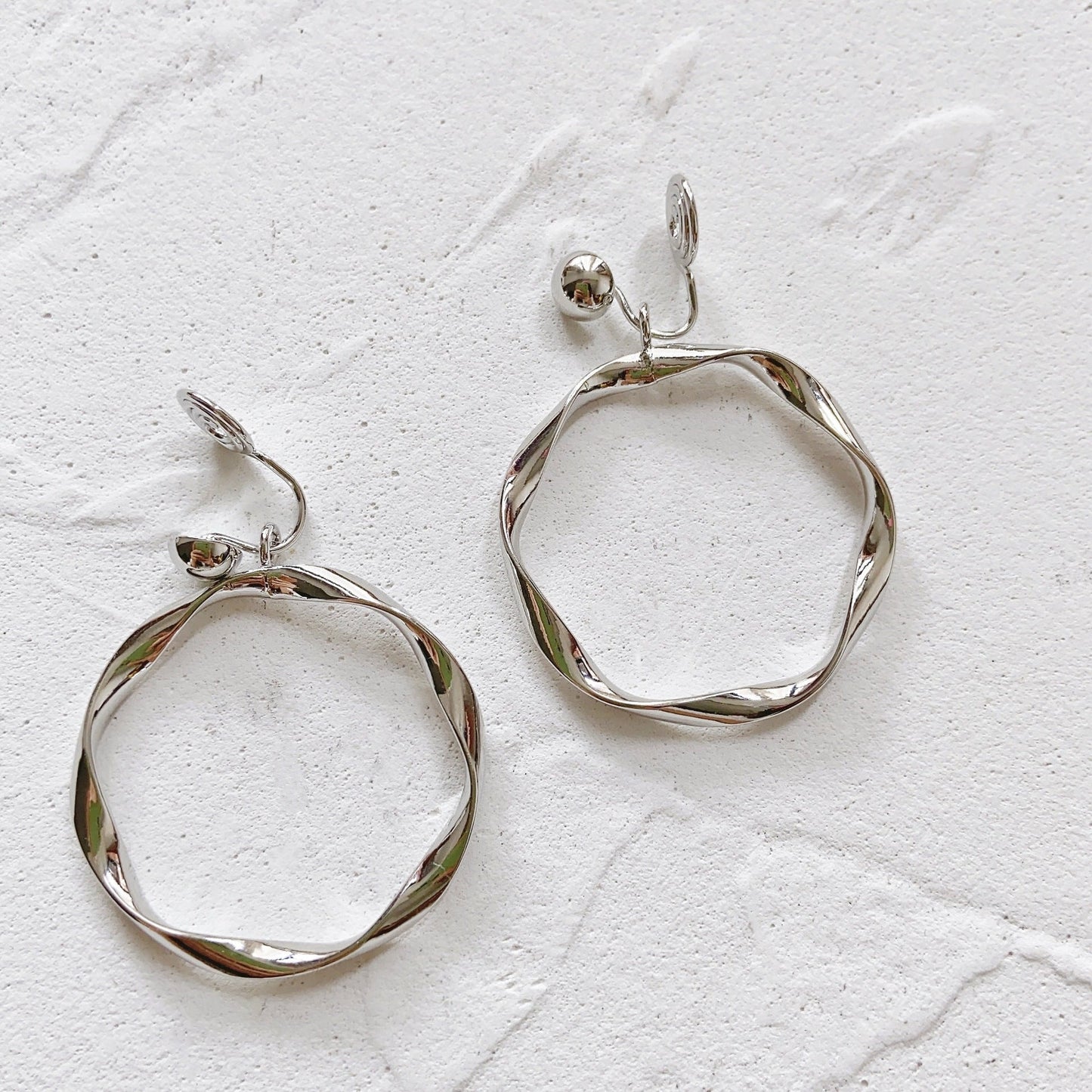 Women's Retro Hoop Style Mosquito Coil Ear Earrings