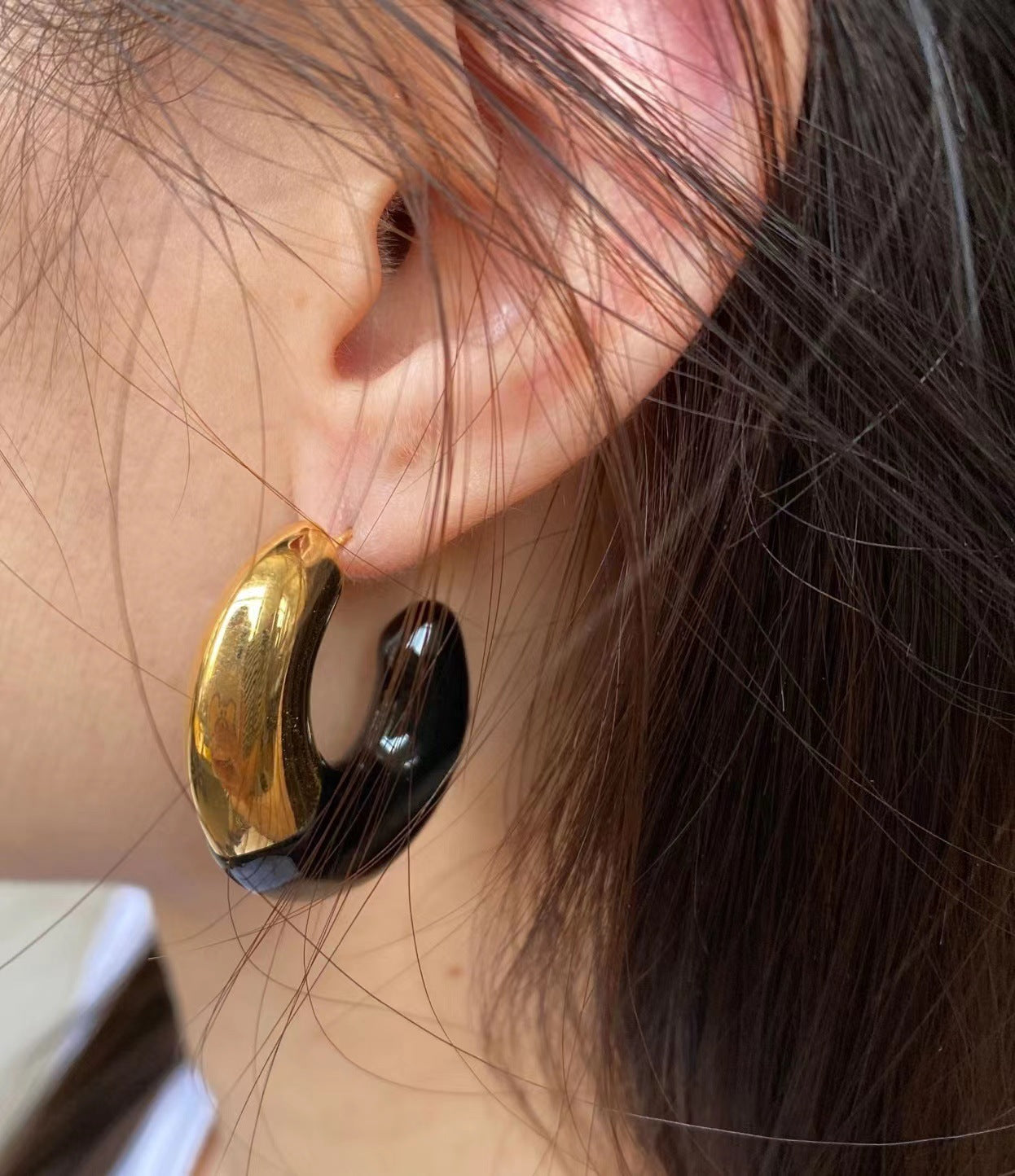 Needle French Retro Metal Shaped Drip Glazed Enamel Earrings