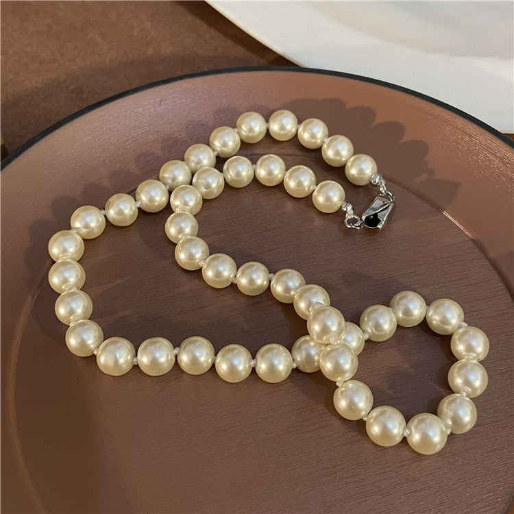 Imitation Pearl Female Graceful High-grade Sweater Necklaces