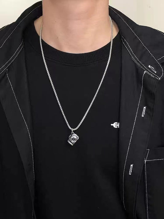 Men's Fashion Personality Titanium Steel Vintage Camera Solid Necklaces