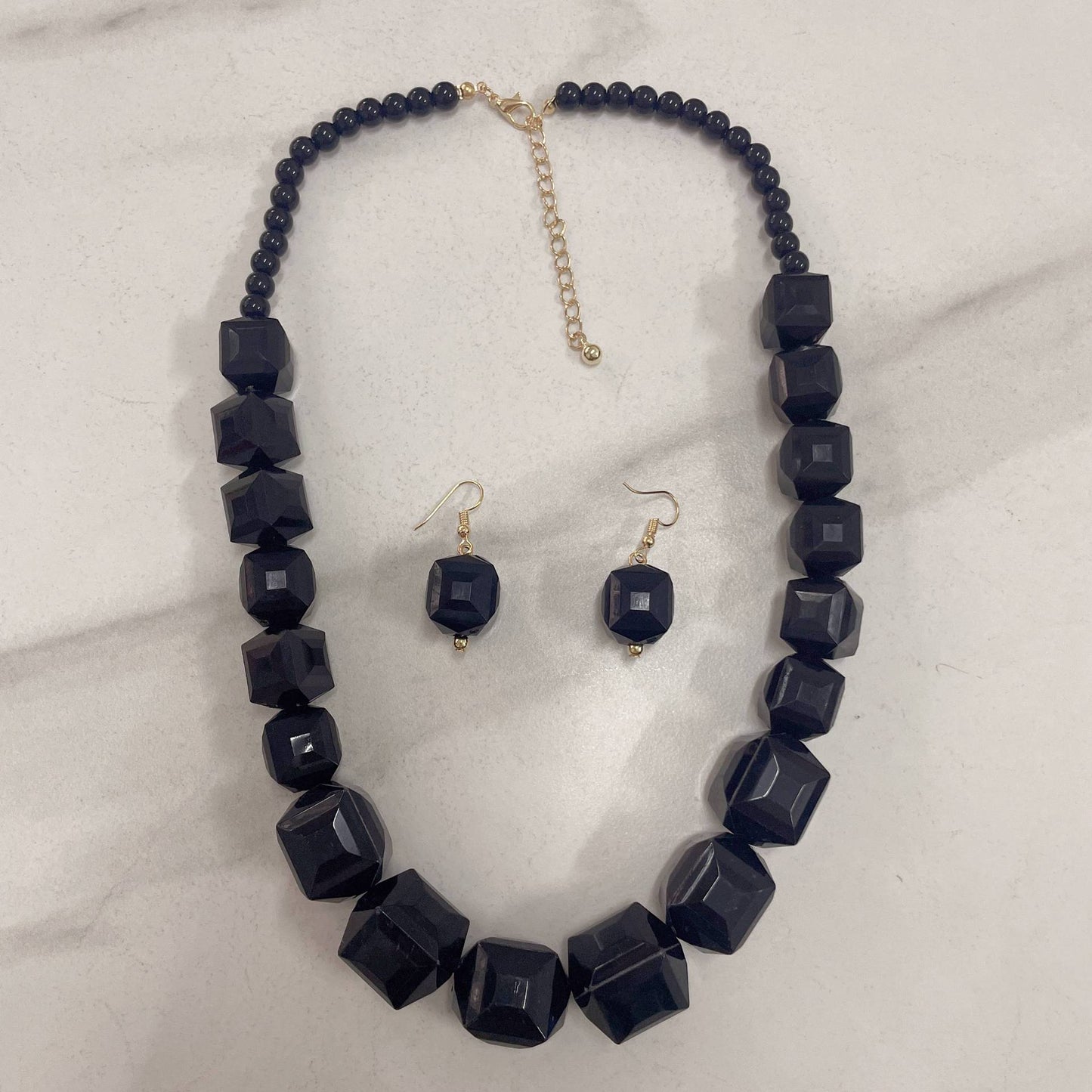 Acrylic Metal Exaggerated Artistic Retro Personalized Necklaces