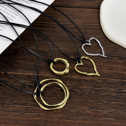 Ornament Simple Geometric Heart Shape Hollow Out Pendant Necklaces