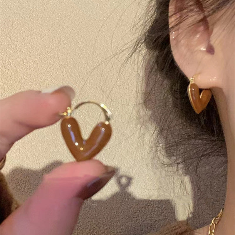 Women's Luxury High-grade White Drip Glazed Love Heart Small Earrings