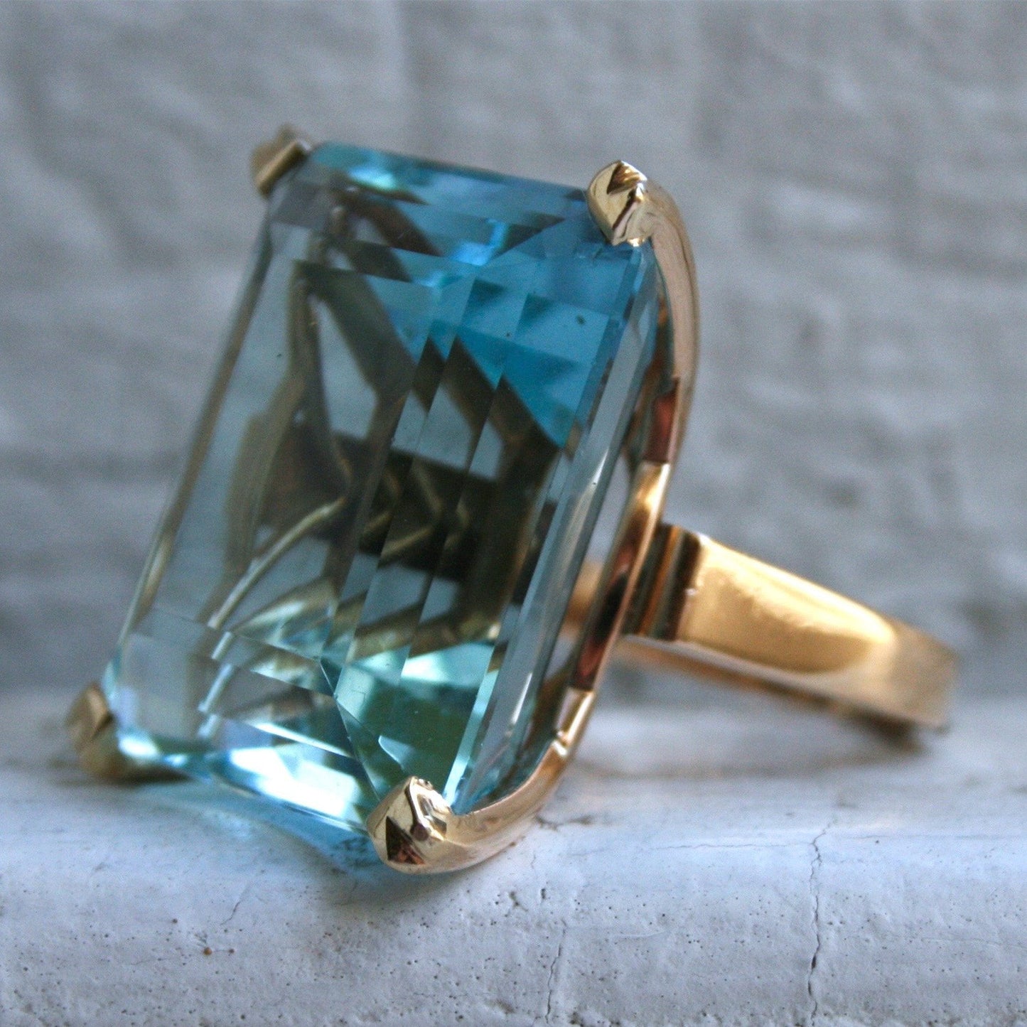 Inlaid Topaz Sea Blue Princess Square Rings