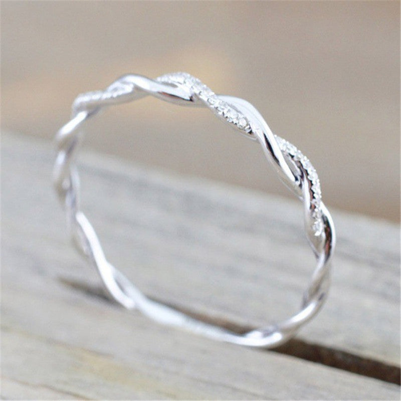 Creative Classy Unique Versatile Ornament Twist Rings