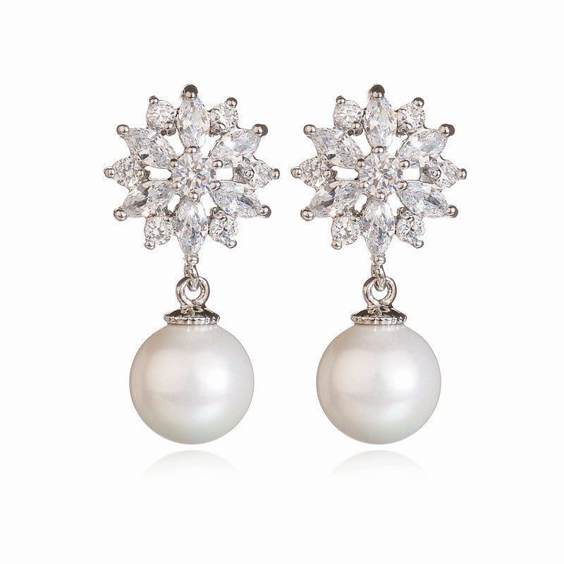 Women's Zircon Ear Clip Pearl Fashion Korean Earrings