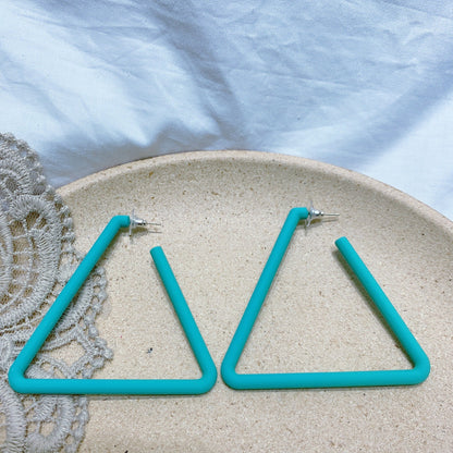 Women's Exaggerated Triangle Rubber Paint Good Texture Earrings