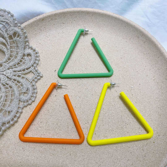 Women's Exaggerated Triangle Rubber Paint Good Texture Earrings