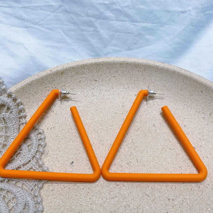 Women's Exaggerated Triangle Rubber Paint Good Texture Earrings