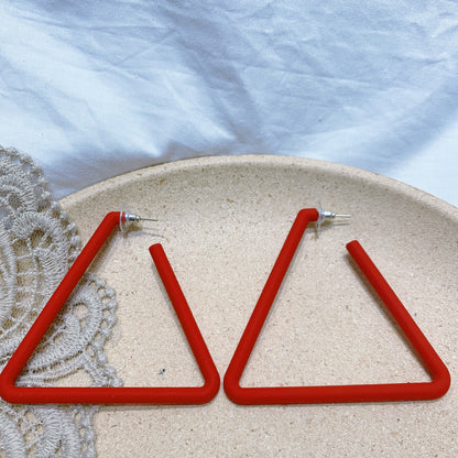 Women's Exaggerated Triangle Rubber Paint Good Texture Earrings