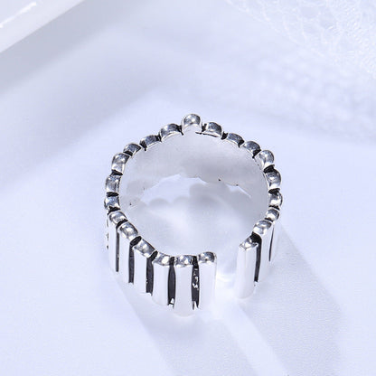 Creative Vintage Stripe Female Fashion Personality Winding Rings