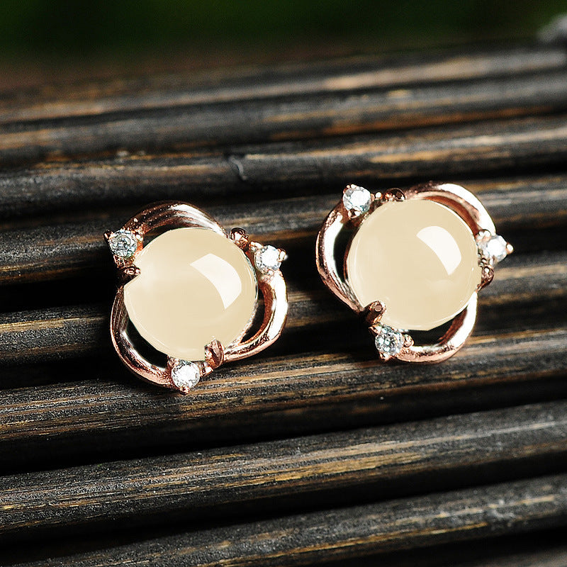 Women's Chalcedony Elegant Egg Surface Flower Vintage Rings
