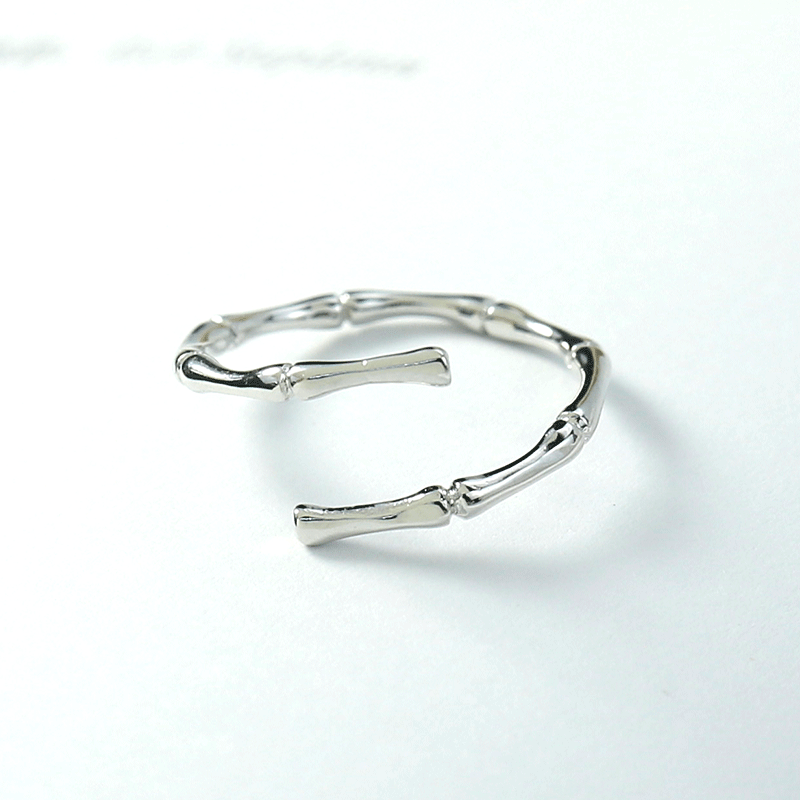 Female Knuckle Open Adjustable Tail Cold Rings