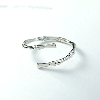 Female Knuckle Open Adjustable Tail Cold Rings