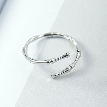Female Knuckle Open Adjustable Tail Cold Rings