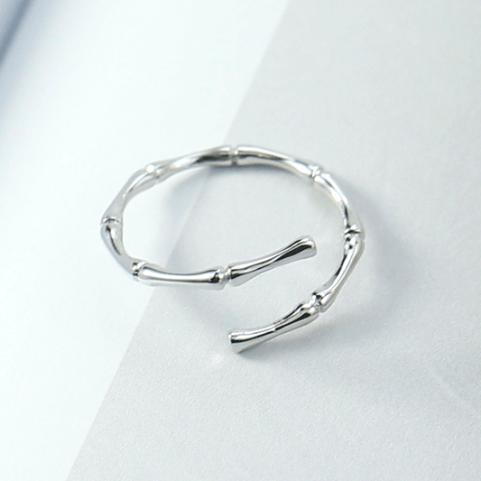 Female Knuckle Open Adjustable Tail Cold Rings