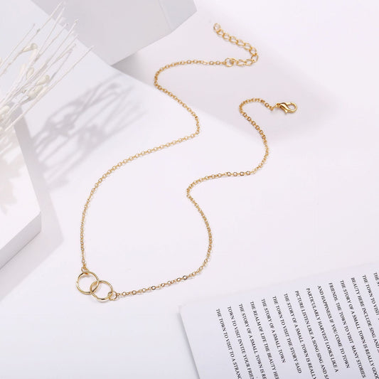 Women's Creative Retro Simple Metal Alloy Clavicle Necklaces
