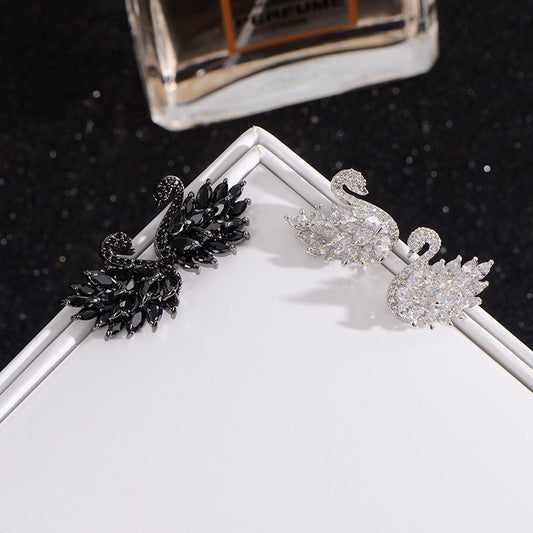 Sier Needle Small Black Swan Korean Style Crystal Earrings