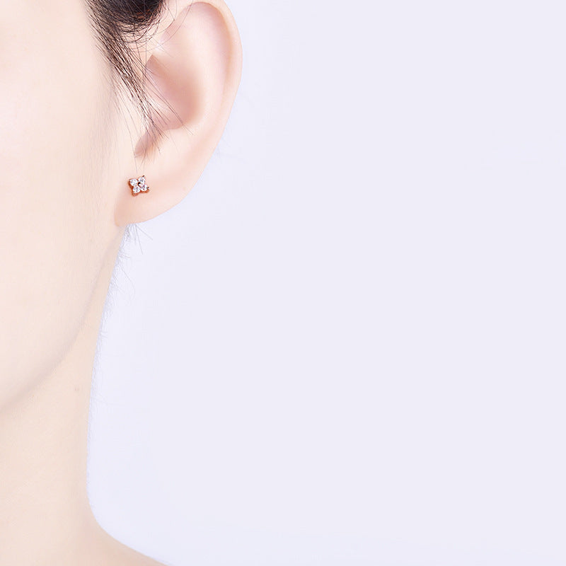 Ear Four-leaf Clover Small Flower Ladies Korean Style Earrings