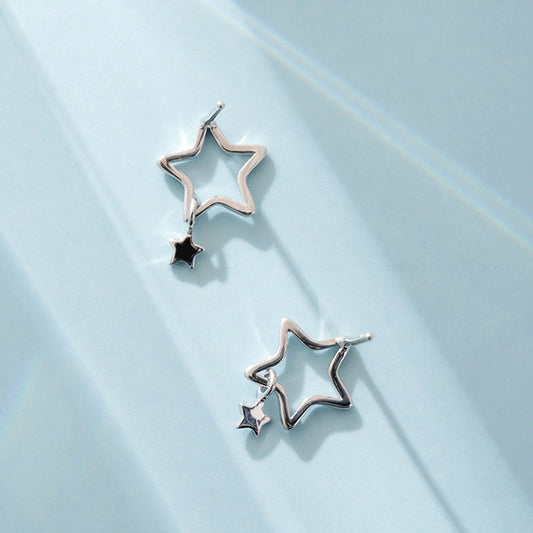Hollow Stars Female Mori Artistic Five-pointed Star Earrings