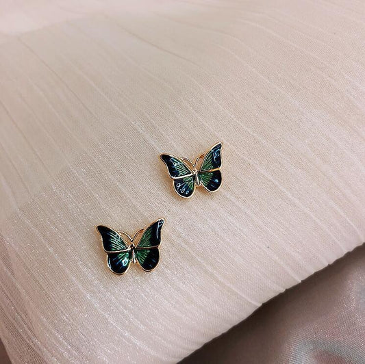 Gentle And Flexible Butterfly Small Ear Earrings
