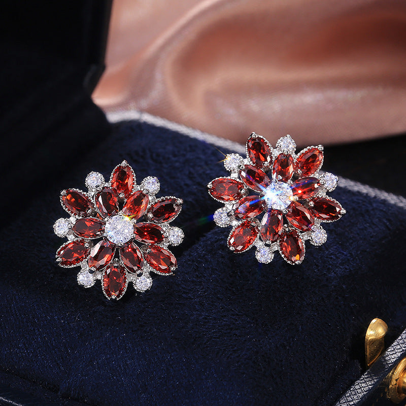 Women's Shi Luxury Sunflower Zircon Fashion Copper Earrings