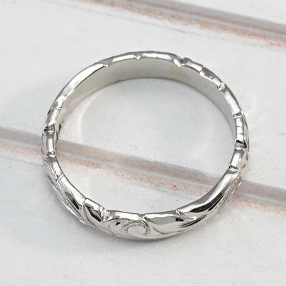 Women's Shi Gold-plated Floating Carved Rose Wedding Rings