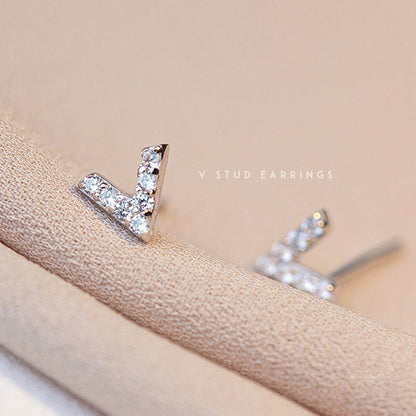 Sterling Sier V-shaped Beaded Fashionable Simple Earrings